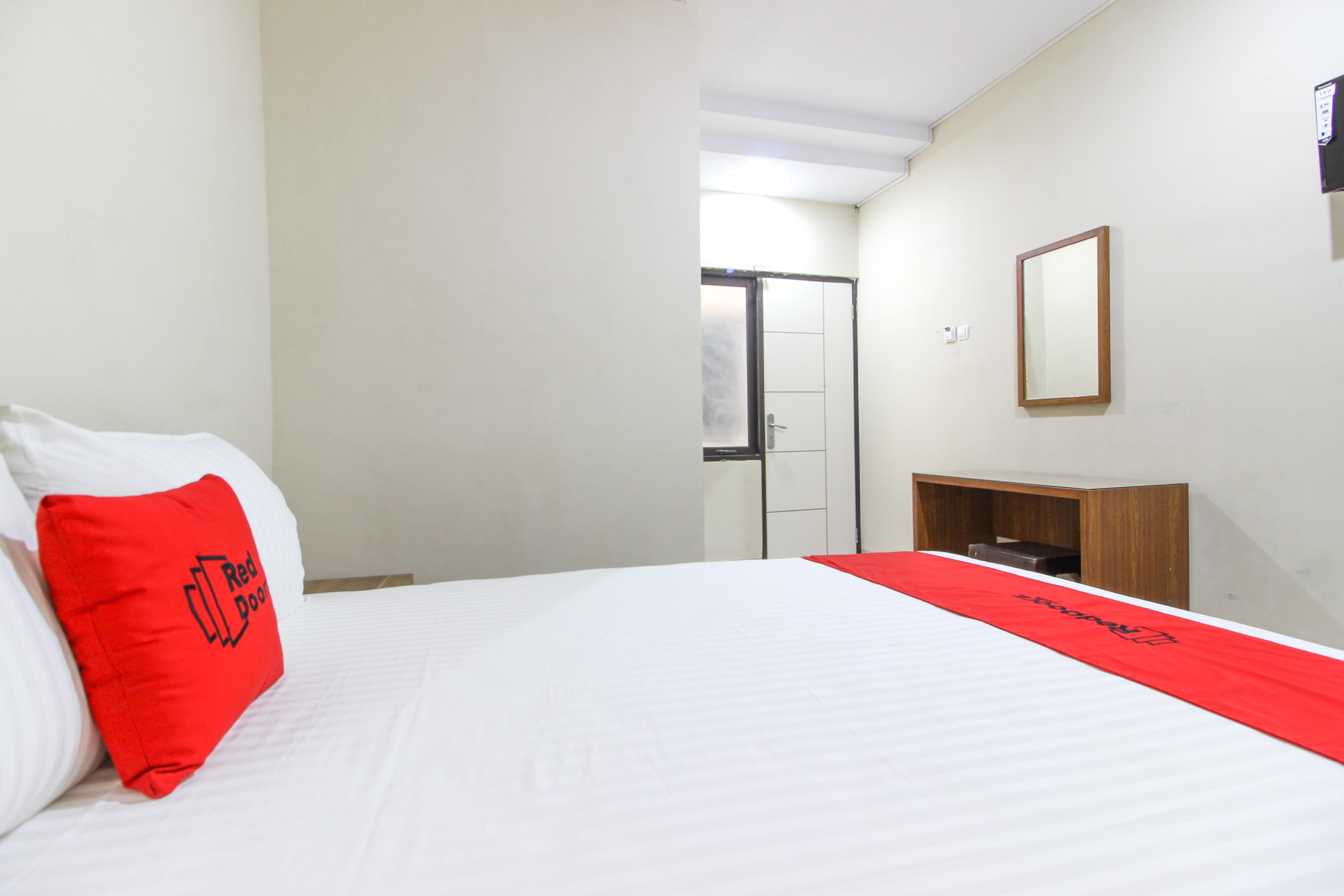 Hotel Reddoorz Near Jogja Kembali Monument 3 Kalasan Esterno foto