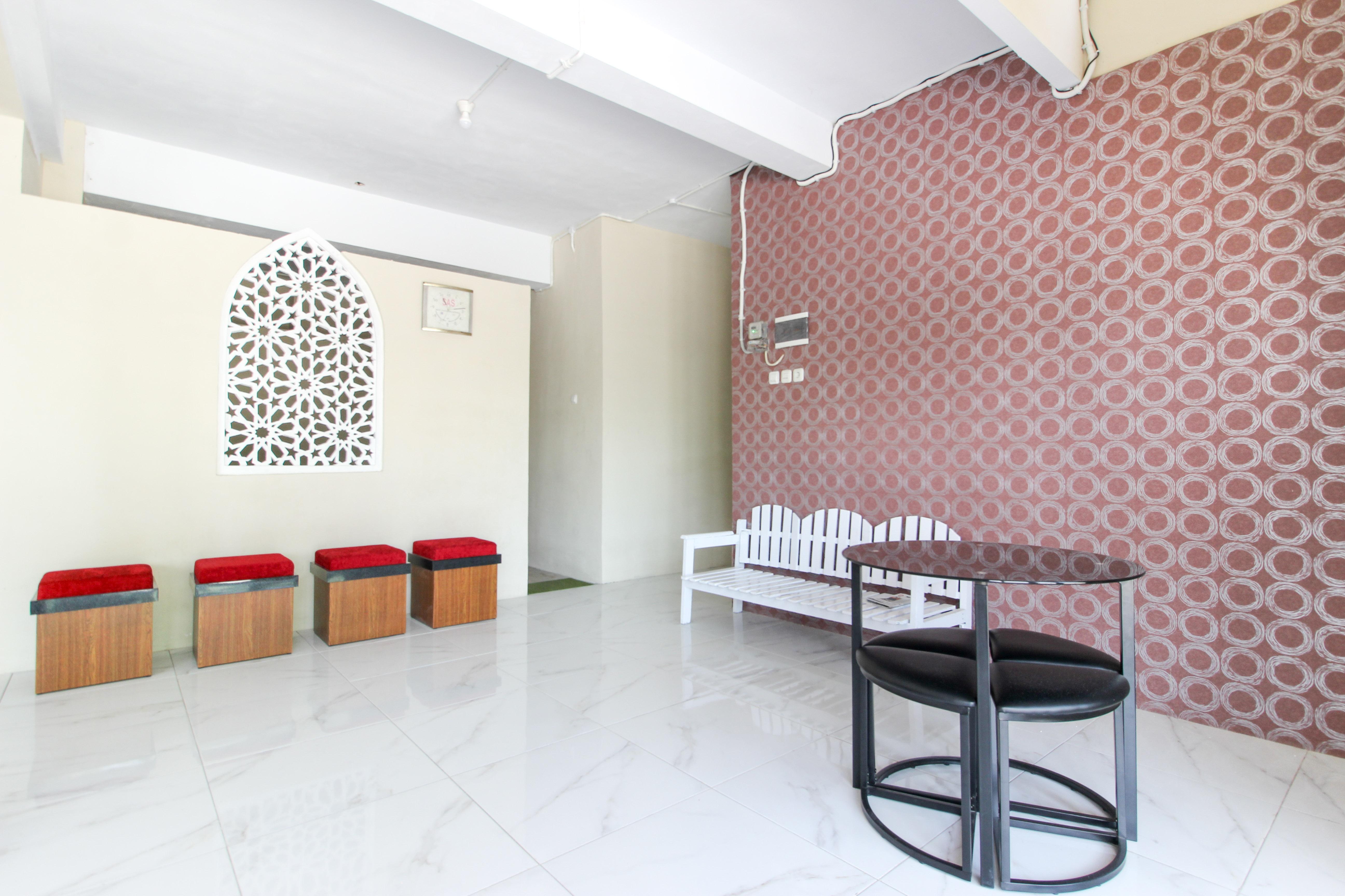 Hotel Reddoorz Near Jogja Kembali Monument 3 Kalasan Esterno foto
