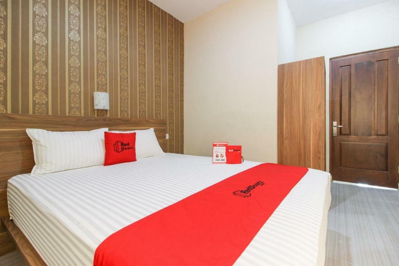Hotel Reddoorz Near Jogja Kembali Monument 3 Kalasan Esterno foto